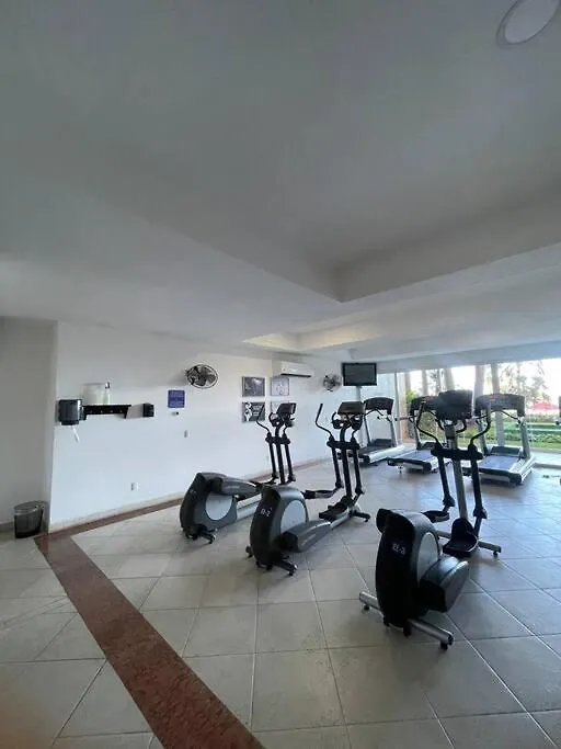 Lejlighed Grand V Beach Front Condo Torre 2000 Puerto Vallarta