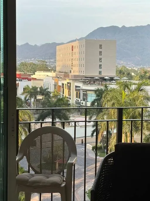 Grand V Beach Front Condo Torre 2000 Puerto Vallarta Mexico