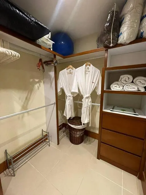 Lejlighed Grand V Beach Front Condo Torre 2000 Puerto Vallarta