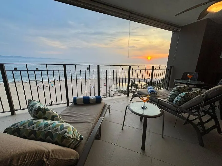 Lejlighed Grand V Beach Front Condo Torre 2000 Puerto Vallarta Mexico